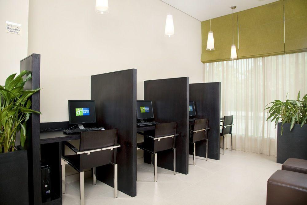 Holiday Inn Express Dubai Safa Park, An Ihg Hotel Luaran gambar
